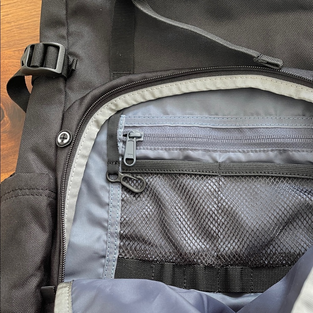 Timbuk2  Incognito Tech Flap Pack Armored core vi Fires of Rubicon backpack - Picture 6 of 6